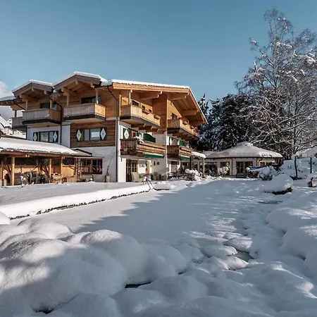 Couette-café Flora - Kleine Gartenhotel 4*