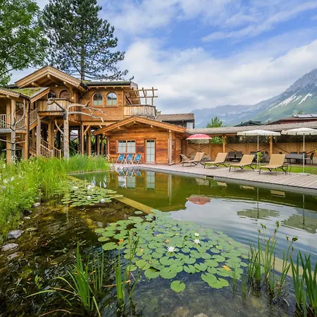 Alpenpension Claudia Couette-café 2*