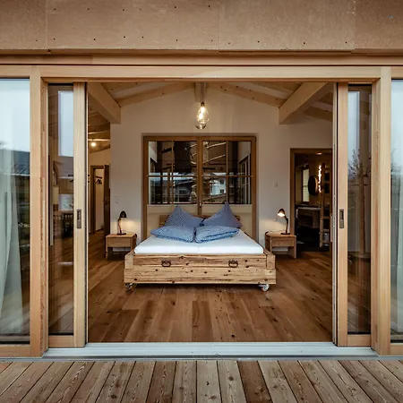 Flora - Kleine Gartenhotel Ellmau