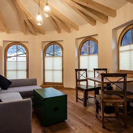 Bed & Breakfast Flora - Kleine Gartenhotel 4*