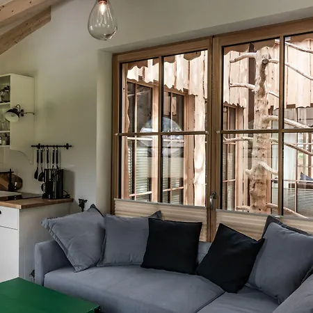 Flora - Kleine Gartenhotel Bed & Breakfast Ellmau