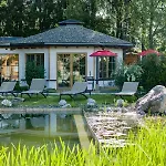 Flora - Kleine Gartenhotel 4* 엘마우