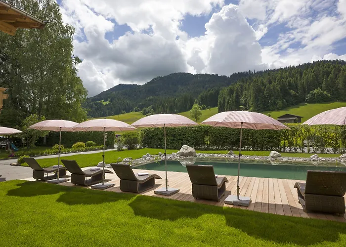 Bed & Breakfast Flora - Kleine Gartenhotel
